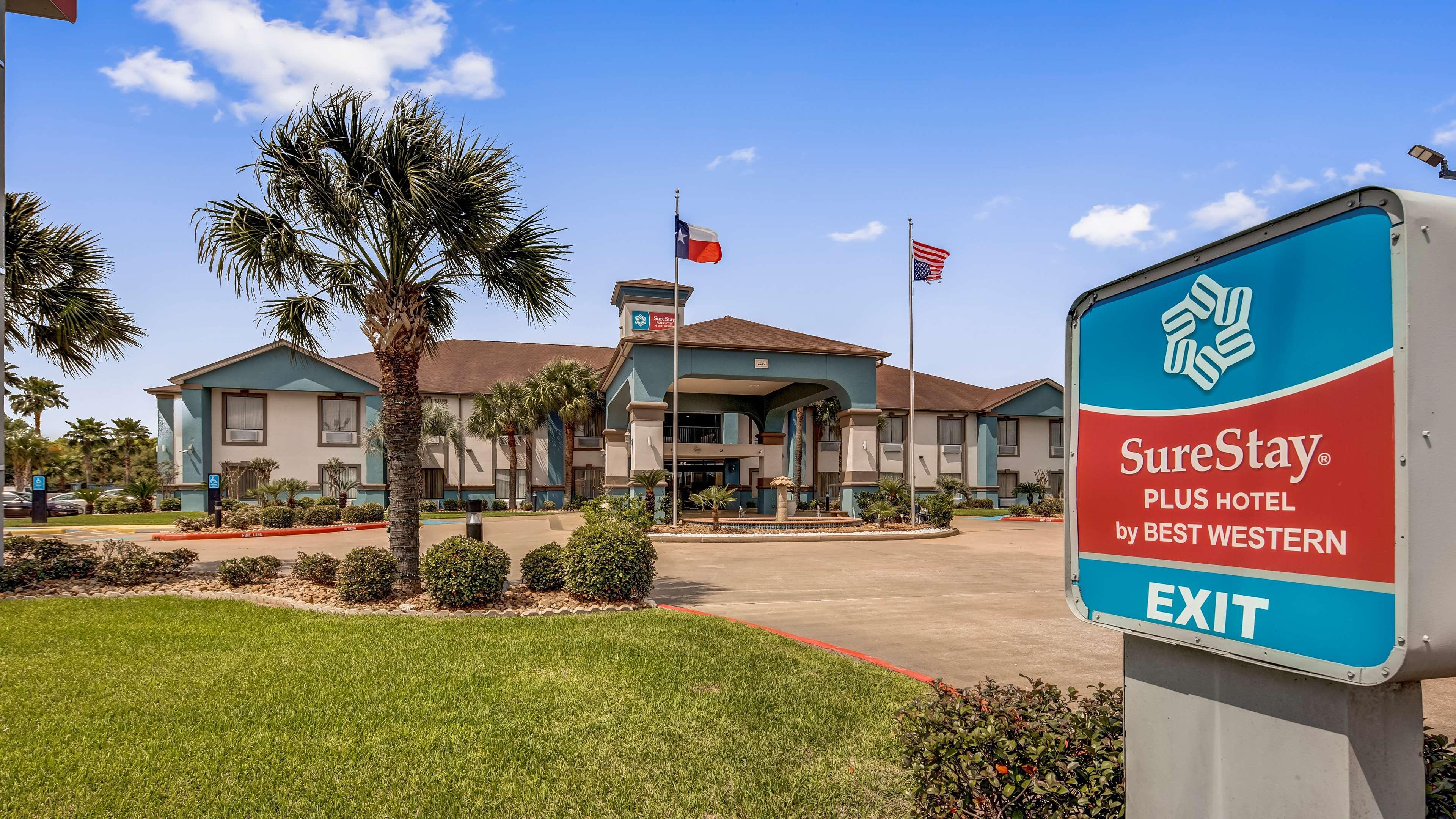 Surestay Plus Hotel By Best Western Alvin Exteriér fotografie