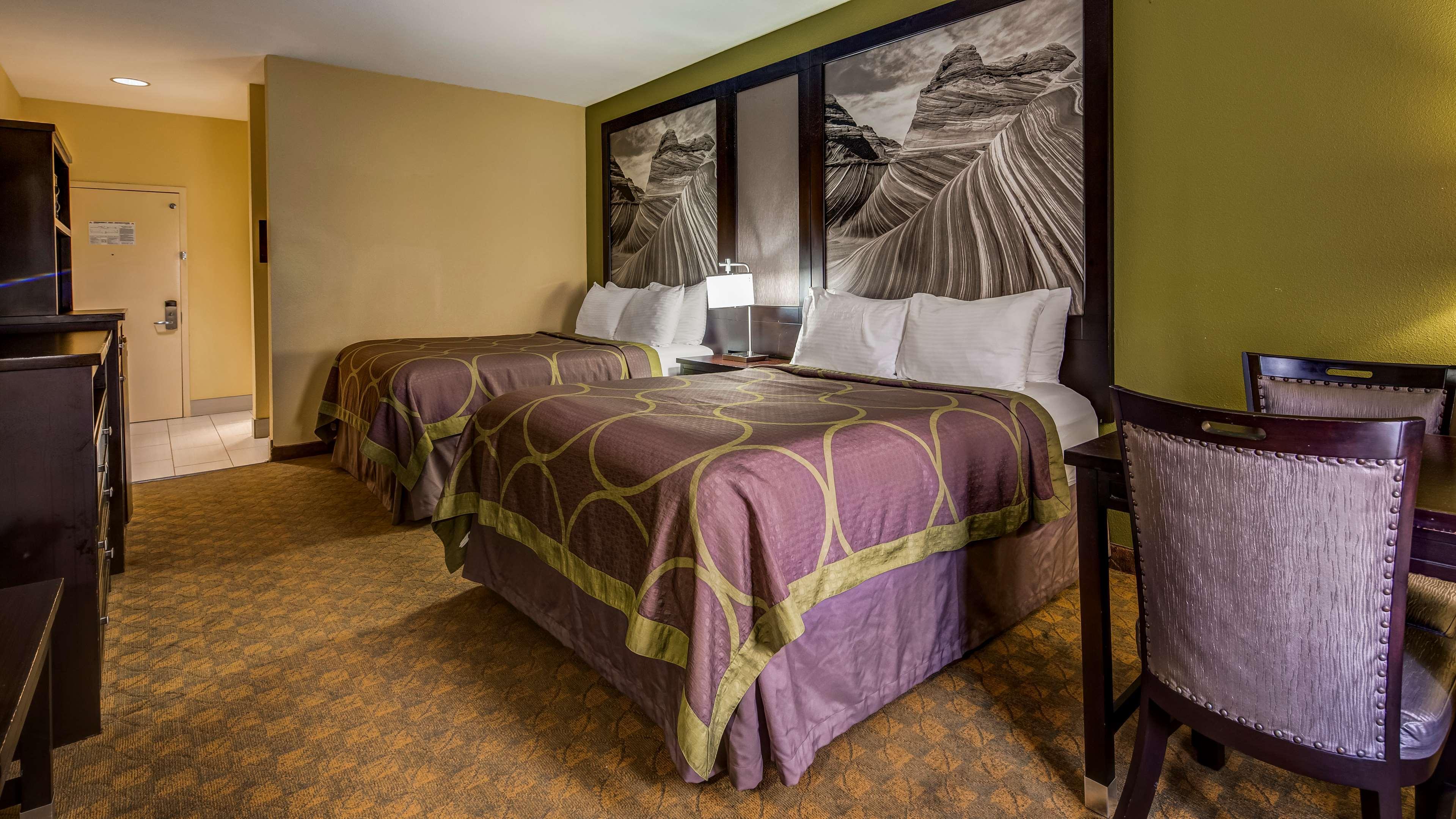Surestay Plus Hotel By Best Western Alvin Exteriér fotografie